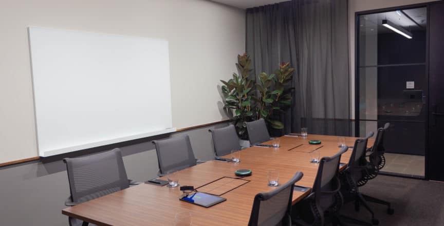Meeting Room with 8 chairs