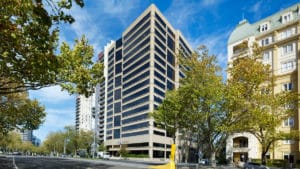 Exterior of 412 St Kilda Road