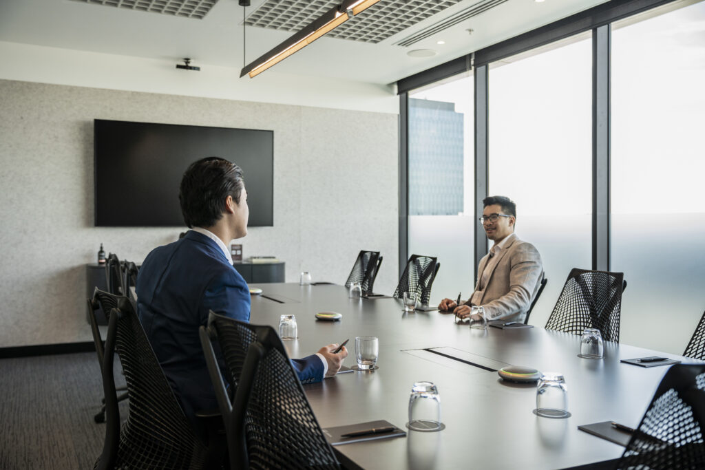 Build strong connections with a thriving community