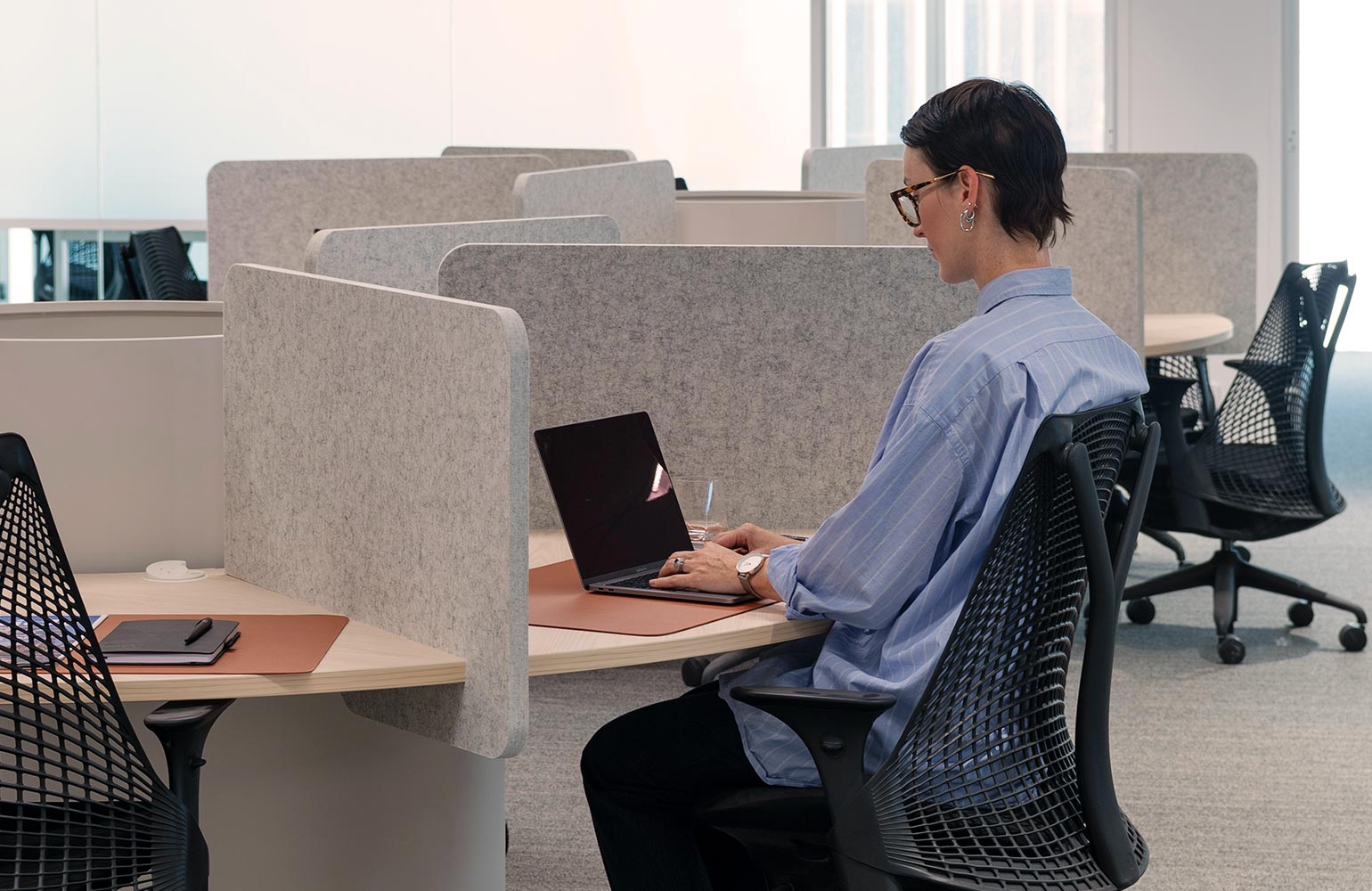 Dedicated-Desk-1